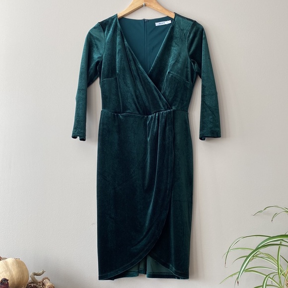 Ricki’s Deep Green Faux Wrap Dress - Picture 4 of 11